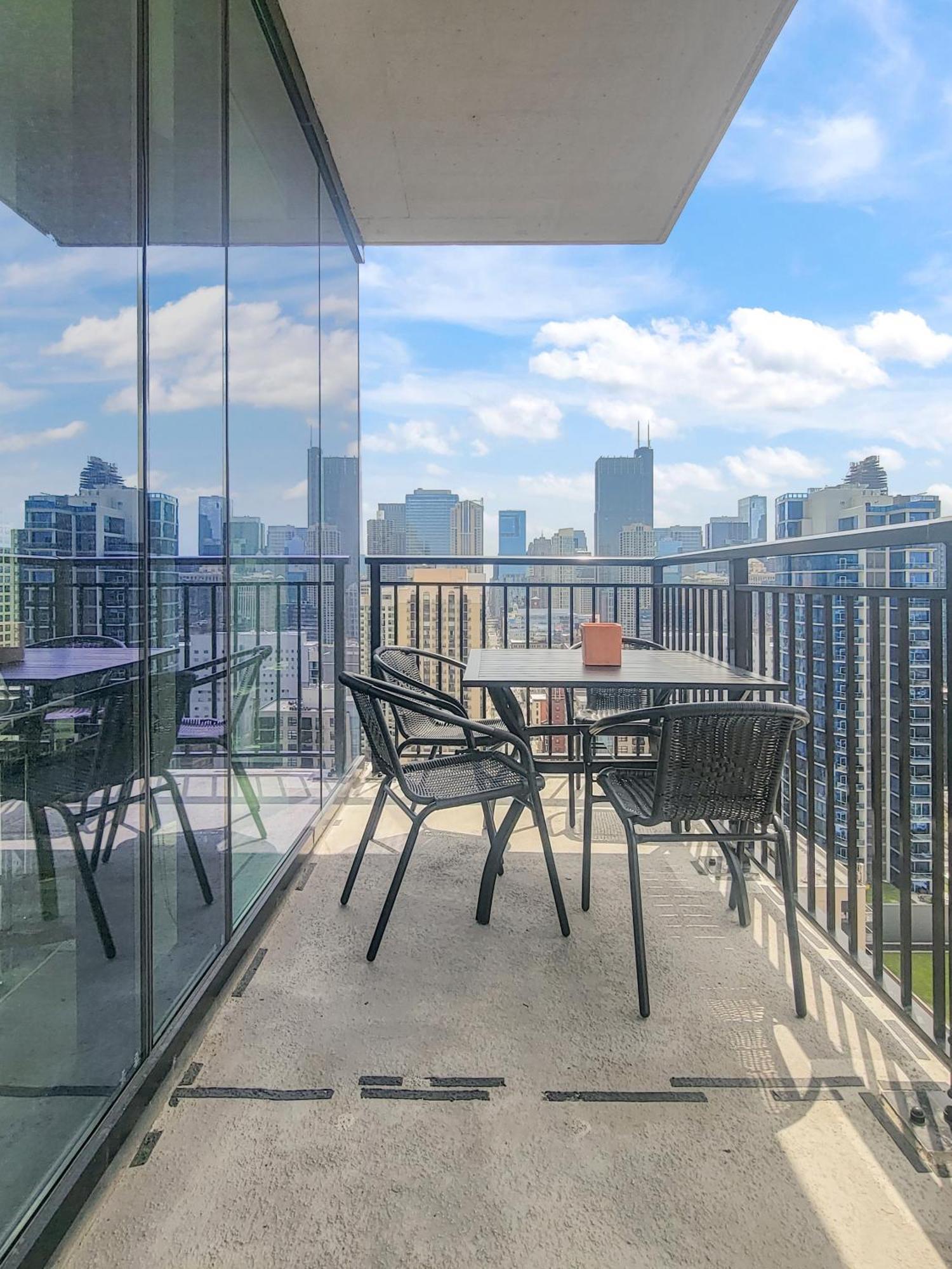 Aurelien Spacious Apartments In The Heart Of Gold Coast Chicago Buitenkant foto